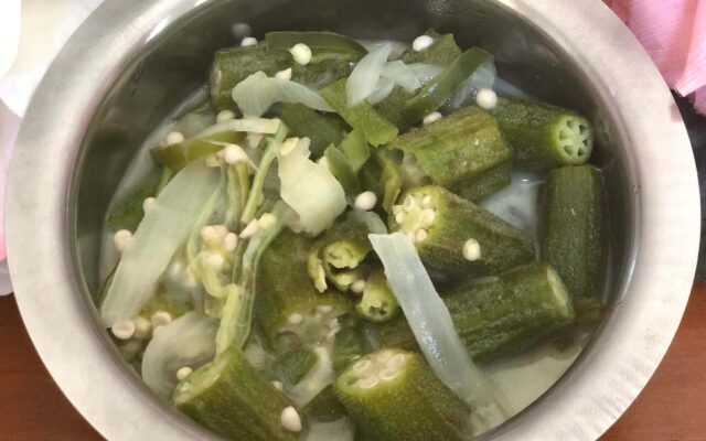 Okra Milk Curry / வெண்டைக்காய் பால் கறி